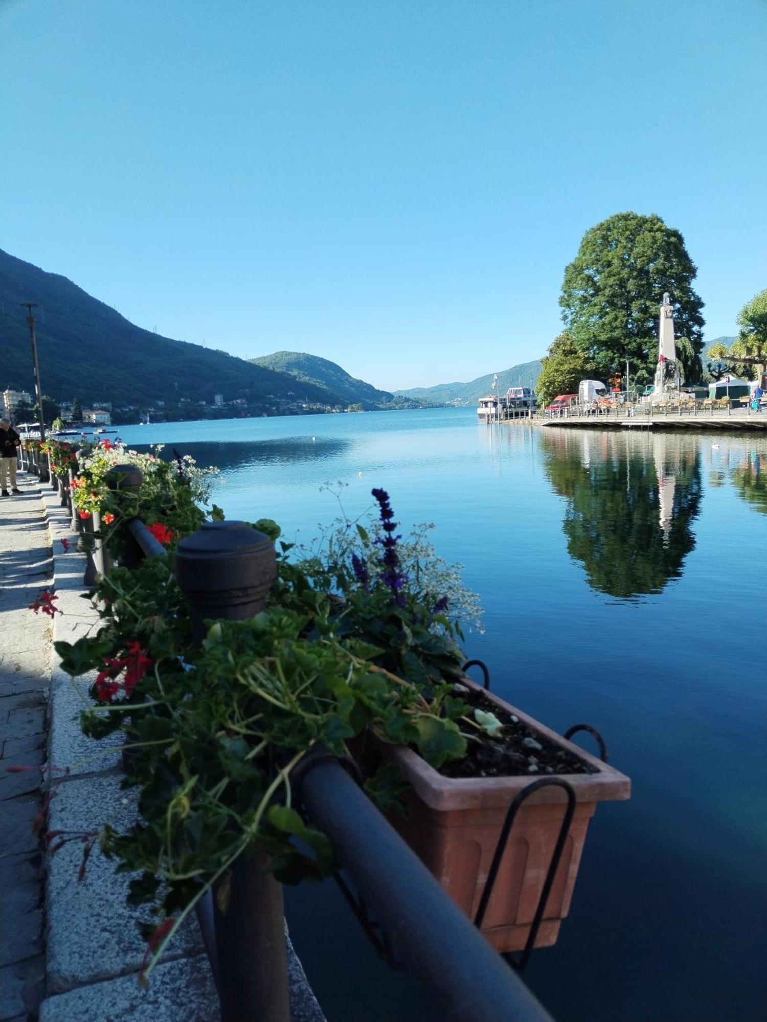 Un Balcone Sul Lago 奥梅尼亚 外观 照片