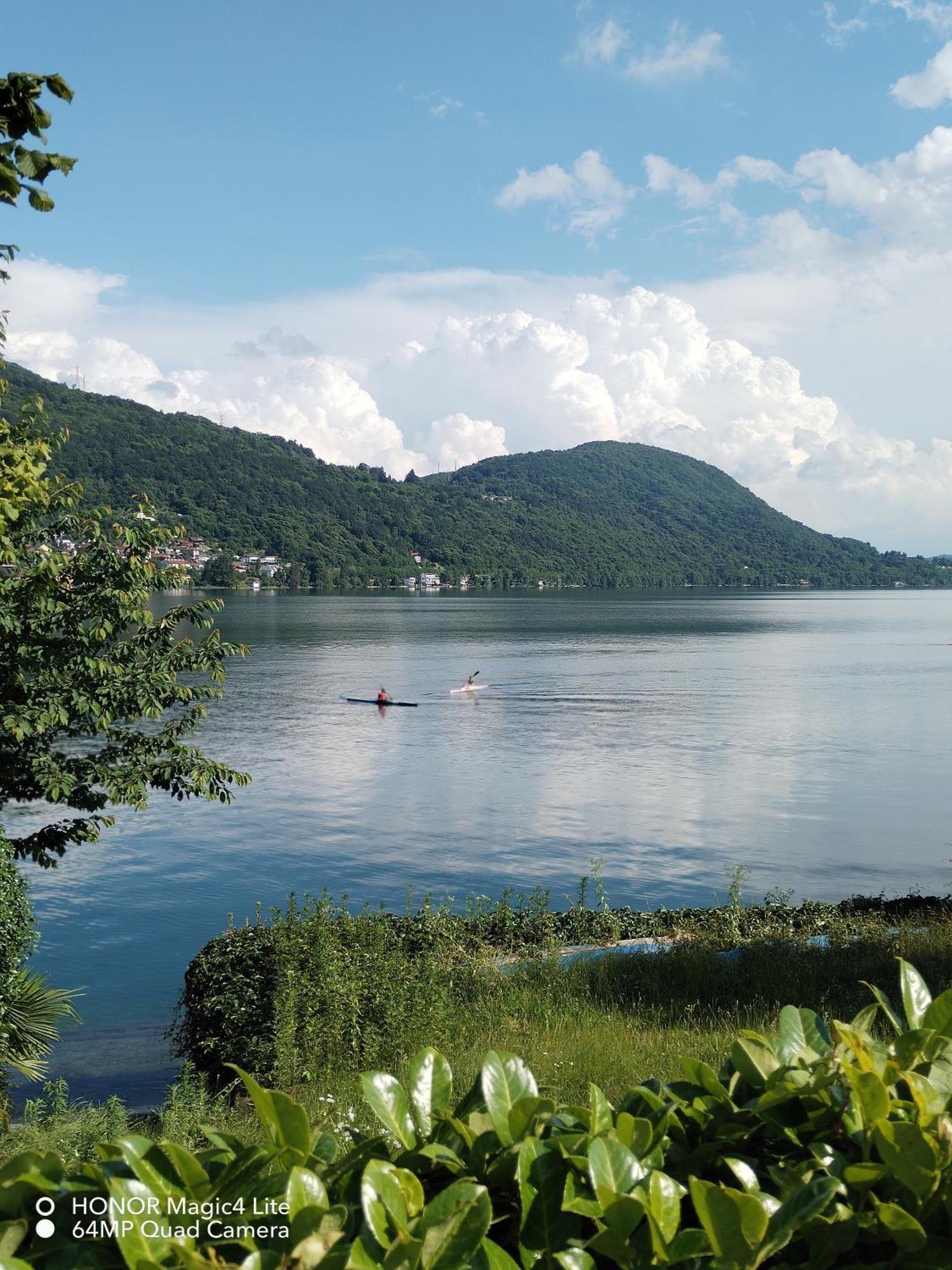 Un Balcone Sul Lago 奥梅尼亚 外观 照片