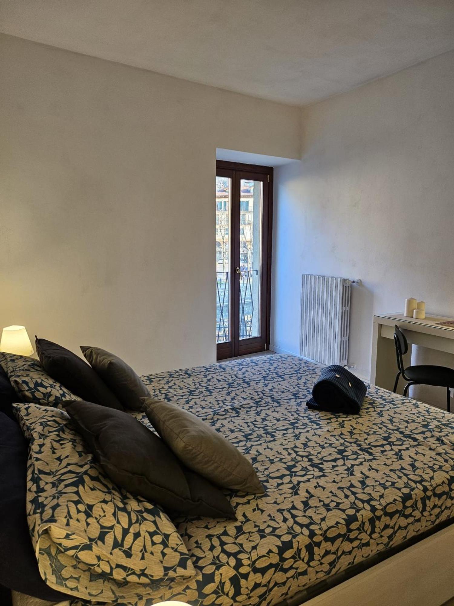 Un Balcone Sul Lago 奥梅尼亚 外观 照片