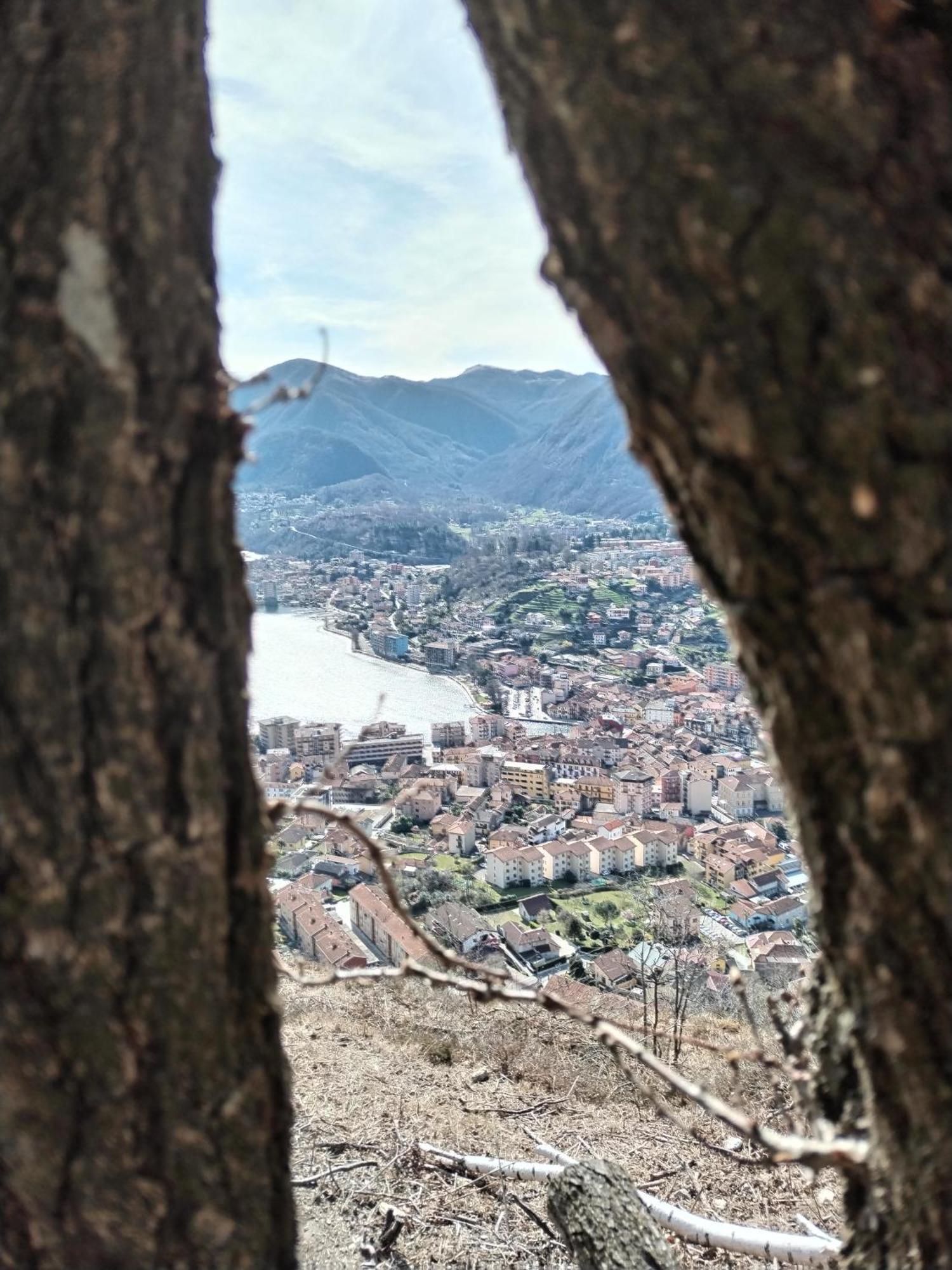 Un Balcone Sul Lago 奥梅尼亚 外观 照片